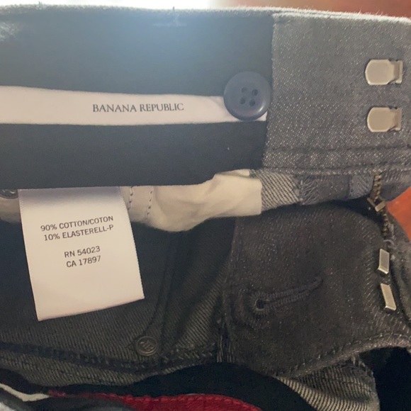 Banana Republic grey dress pants - Picture 10 of 10